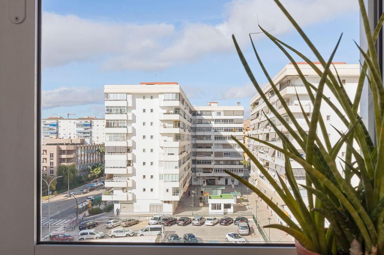 Precioso Apartamento A 5 Minutos Andando De La Playa Малага Экстерьер фото